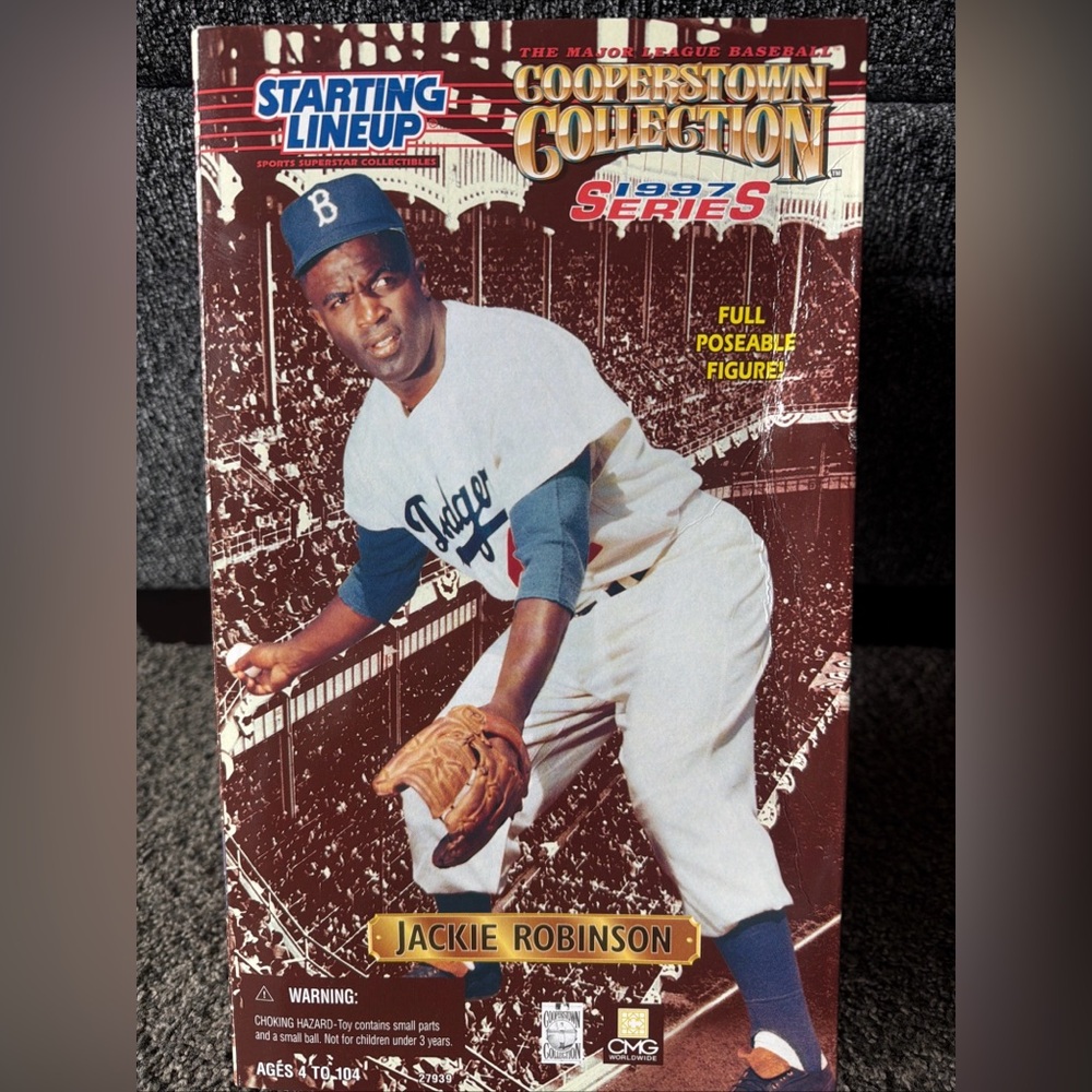 1997 Series Cooperstown Collection Starting Lineup Jackie Robinson 12" Figure
